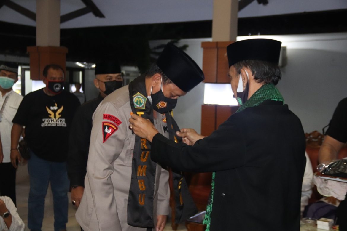Dipercaya Menjadi Dewan Pembina Perguruan Pencak Silat Terumbu Banten, Kapolda : Saya Mengucapkan Terimakasih