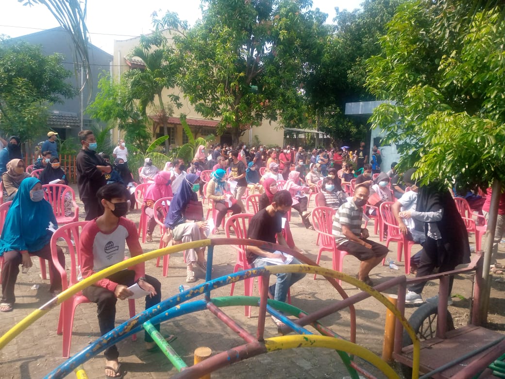 GEBYAR Vaksin Massal di kelurahan Duren Jaya tepat Sasaran ke Warga masyarakat