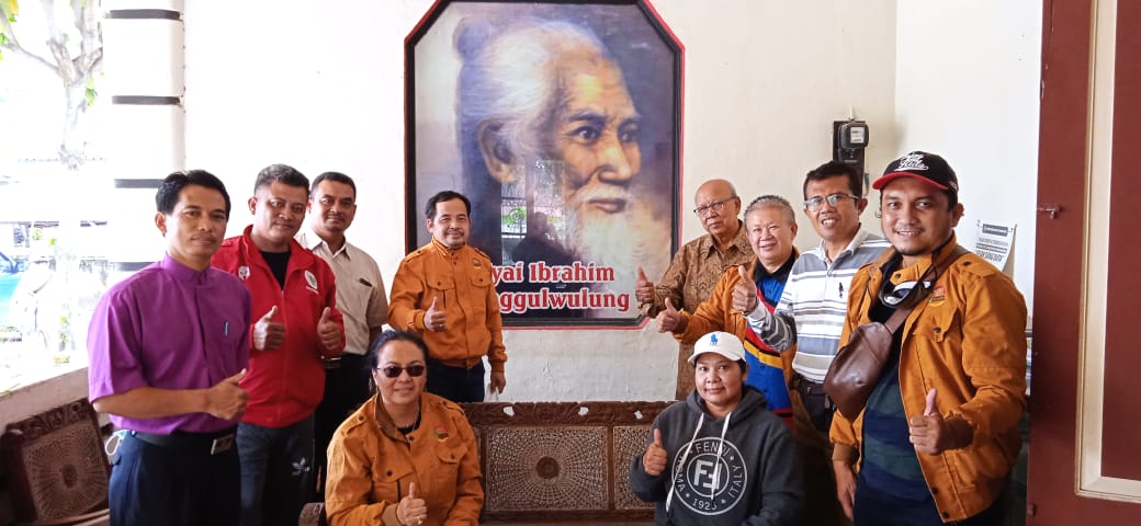 Pewarna Indonesia Mengunjungi BPH Sinode GITJ, Pati Jawa Tengah : Napak Tilas “Rasul Jawa”