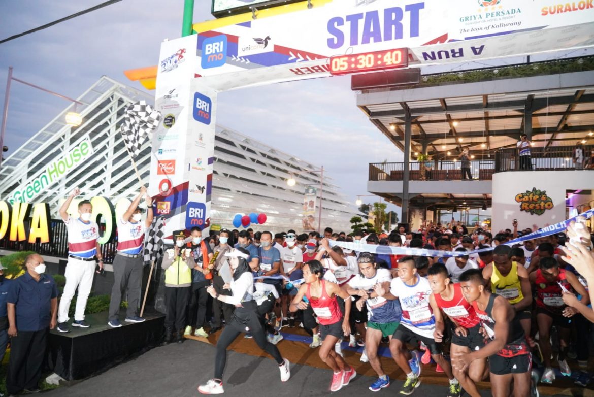 Kasrem 072/Pamungkas Melepas Start Lari Merapi Run “A Run To Remember” Tahun 2022