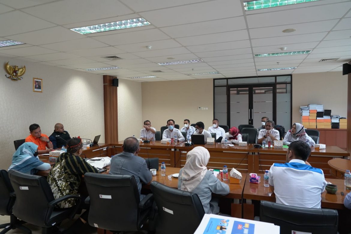 Rapat Komisi IV Dengan Disdik, DPRD Berikan Catatan Perbaikan Pelaksanaan PPDB