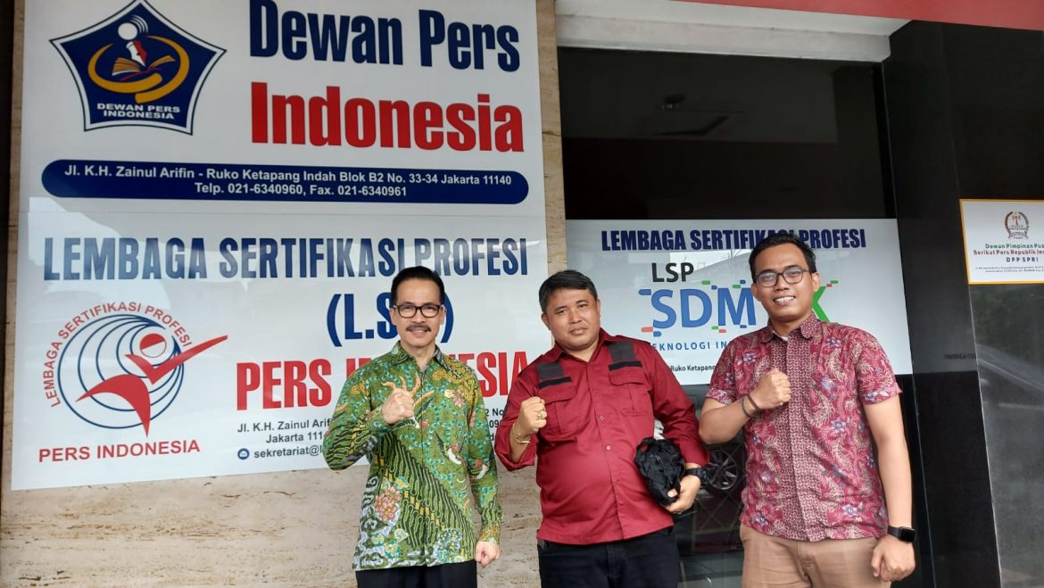 Ketua Umum IWO Indonesia Silaturahmi Ke LSP Pers Indonesia Untuk Persiapan UKW Gratis