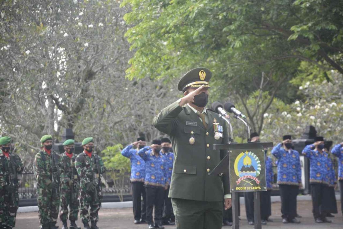 HUT TNI Ke 77, Kodim Boyolali Ziarah dan Tabur Bunga ke Makam Pahlawan Ratna Negara
