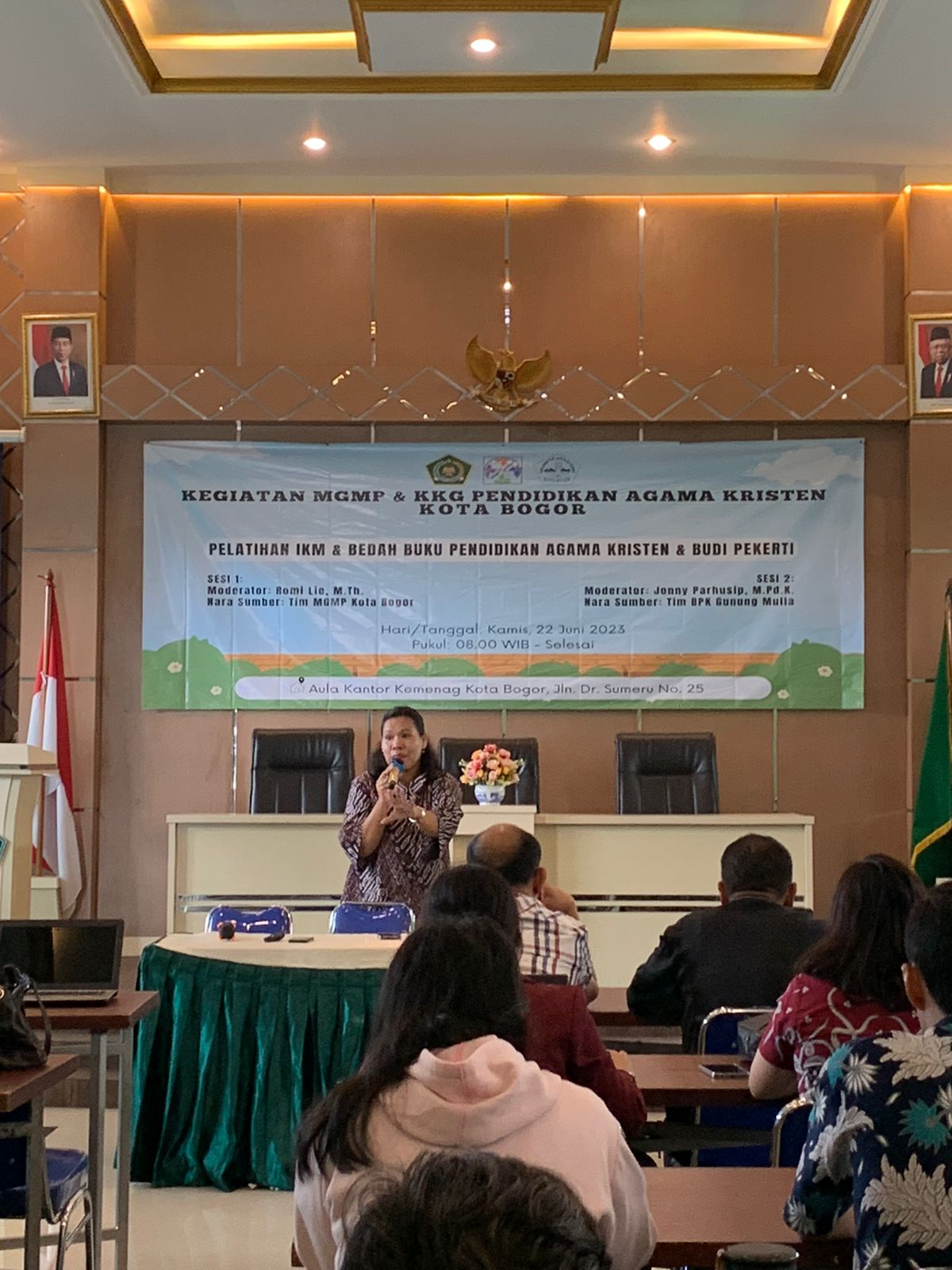 Kkg Bersama Mgmp Pendidikan Agama Kristen Kota Bogor Bedah Buku Kurmer Pendidikan Agama Kristen